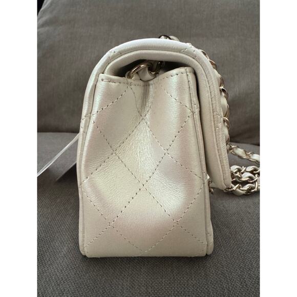 Chanel 21S Iridescent White Mini Flap Rectangle CC Quilted Chain Crossbody Bag - Picture 12 of 16